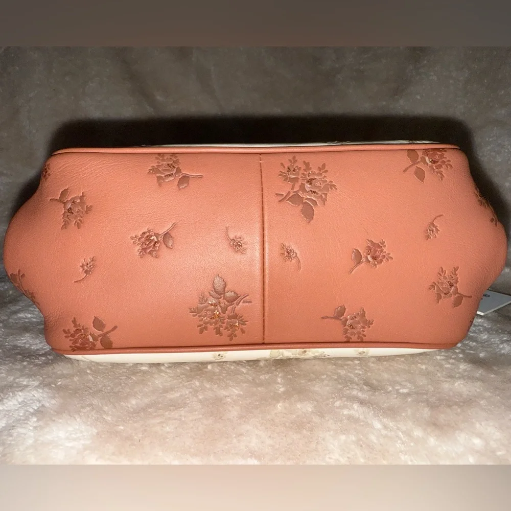 Limited Disney x Coach Minnie Mouse Kisslock Bag Cream & Pink Floral Print New! - Picture 12 of 17